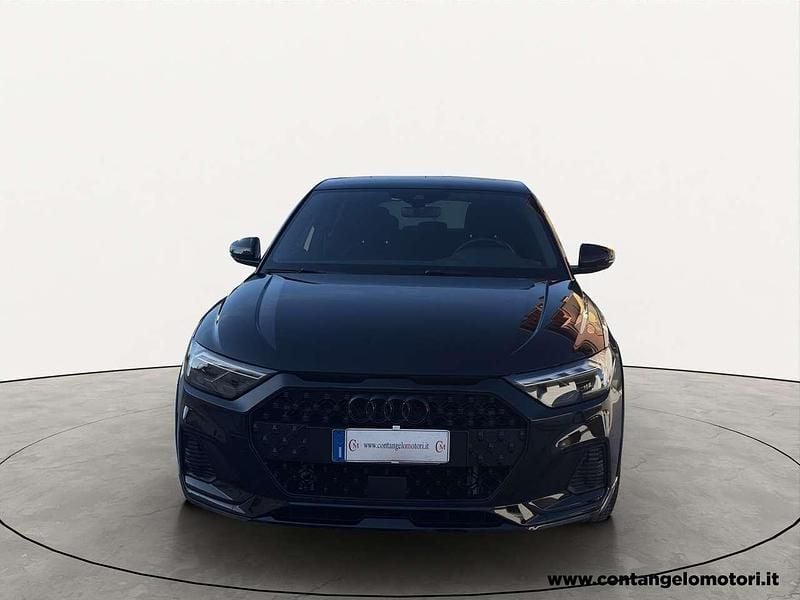 Nero Usata 2021 Audi A1 Ambiente Tre volumi | 23.900 € (Buon prezzo) - Immagine 1/4