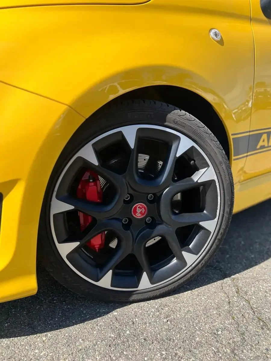 Usata Abarth 595 Competizione 180 CV (132 kW) 2017 Giallo Berlina