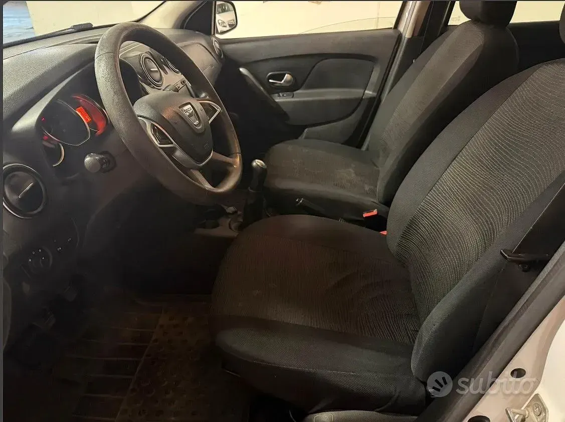Usata Dacia Sandero 75 CV (55 kW) 2018 Bianco Berlina