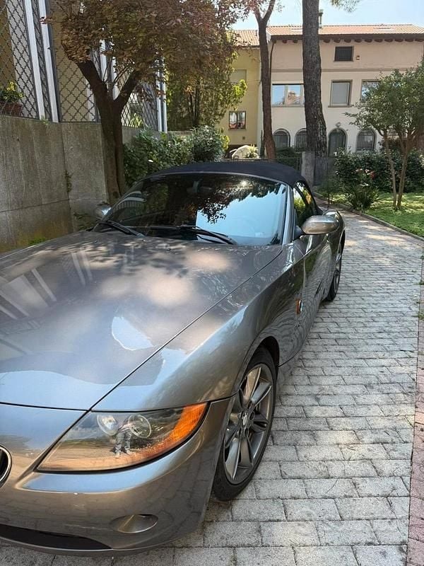 Usata BMW Z4 170 CV (125 kW) 2004 Grigio Cabrio