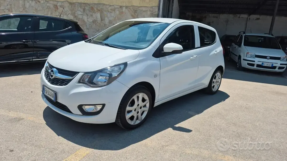 Usata Opel Karl Cosmo 75 CV (55 kW) 2015 Bianco Utilitaria