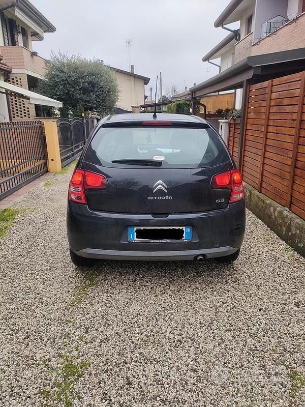 Usata Citroën C3 Exclusive 60 CV (44 kW) 2013 Nero Berlina