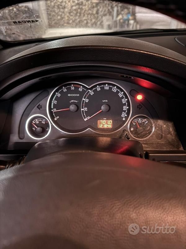 Grigio Usata 2008 Opel Meriva Cosmo Monovolume | 3000 € (Buon prezzo) - Immagine 1/4