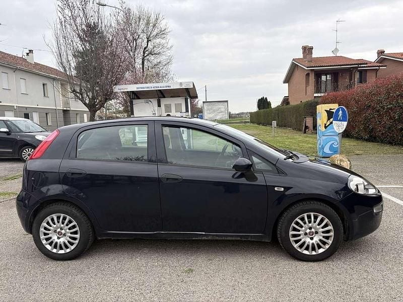 Usata Fiat Punto Street 95 CV (69 kW) 2016 Blu Utilitaria