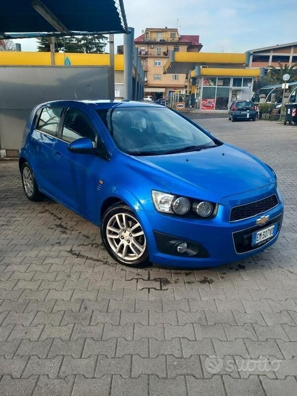 Blu Usata 2011 Chevrolet Aveo Due volumi | 4800 € - Immagine 1/4