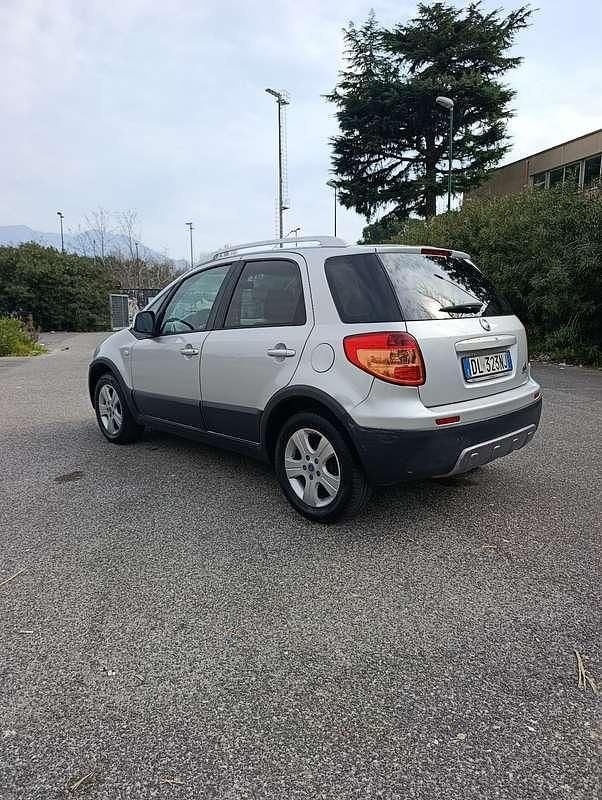 Usata Fiat Sedici Emotion 107 CV (78 kW) 2007 SUV