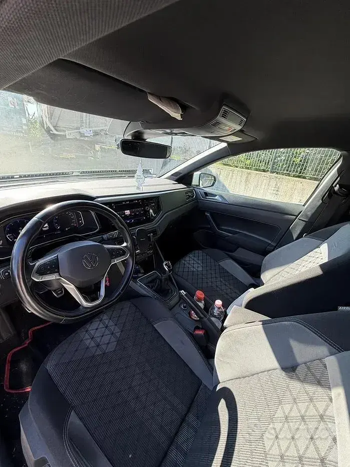 Usata VW Polo R-line 95 CV (69 kW) 2023 Bianco Utilitaria