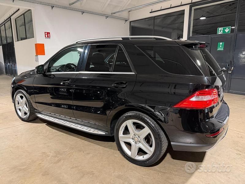 Usata Mercedes ML350 Premium 258 CV (189 kW) 2013 Nero SUV
