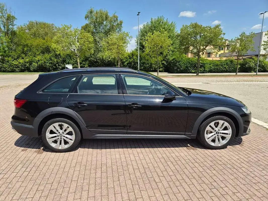 Usata Audi A4 Allroad Business 231 CV (169 kW) 2020 Nero Station wagon
