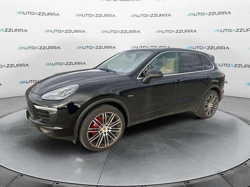 Usata Porsche Cayenne 245 CV (180 kW) 2016 Nero SUV
