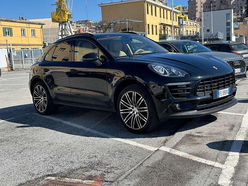 Usata Porsche Macan 250 CV (183 kW) 2016 Nero SUV