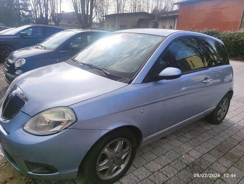 Usata Lancia Ypsilon 60 CV (44 kW) 2008 Utilitaria