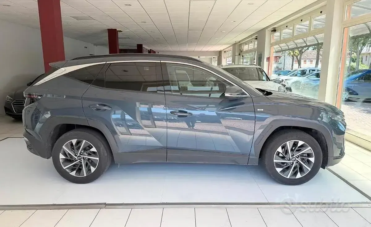 Usata Hyundai Tucson 136 CV (100 kW) 2023 Grigio SUV