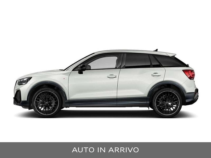 Nuova Audi Q2 150 CV (110 kW) 2026 Argento cavo metallizzato SUV