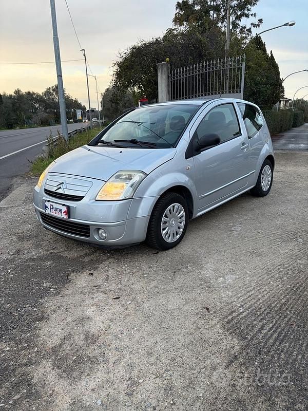 Usata Citroën C2 VTR Sport 70 CV (51 kW) 2005 Grigio Utilitaria