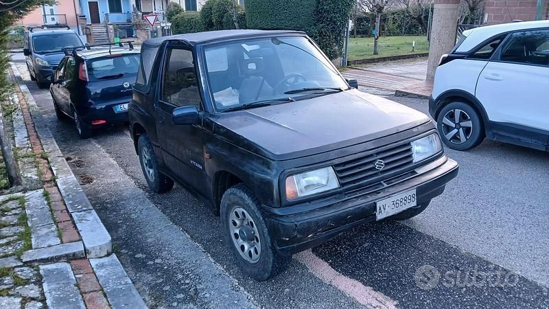 Usata Suzuki Vitara 1990 Grigio