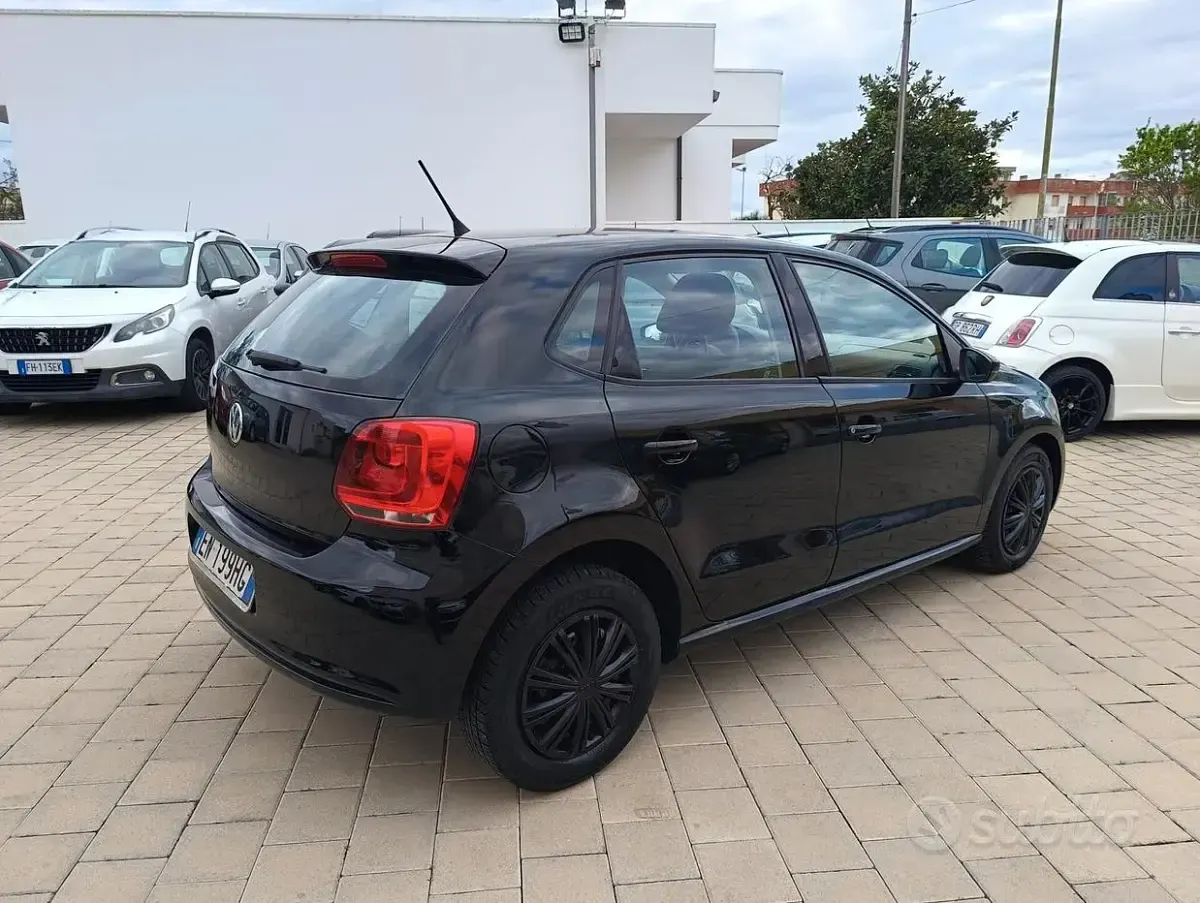 Usata VW Polo 75 CV (55 kW) 2012 Nero Utilitaria
