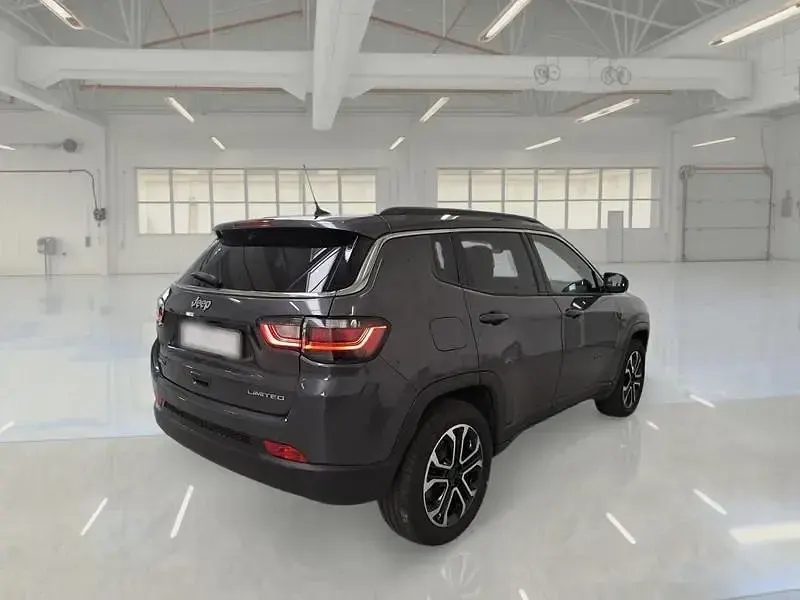 Usata Jeep Compass Limited 131 CV (96 kW) 2022 Grigio SUV