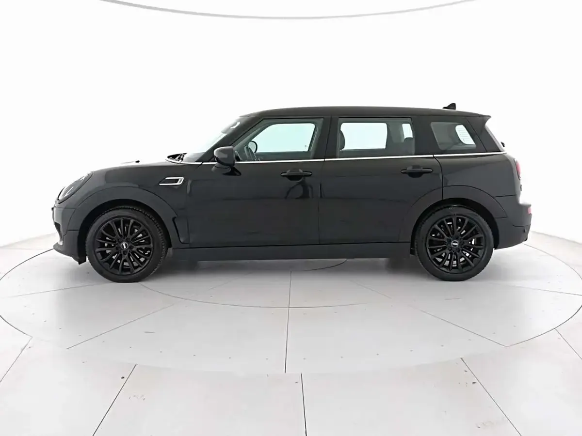 Usata Mini Cooper Clubman Classic 136 CV (100 kW) 2022 Midnight black Station wagon