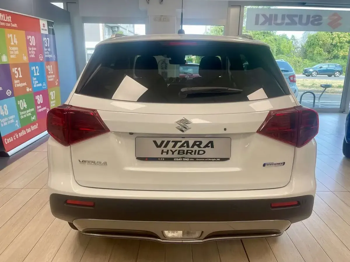 Nuova Suzuki Vitara Cool 110 CV (80 kW) 2026 Bianco artico SUV