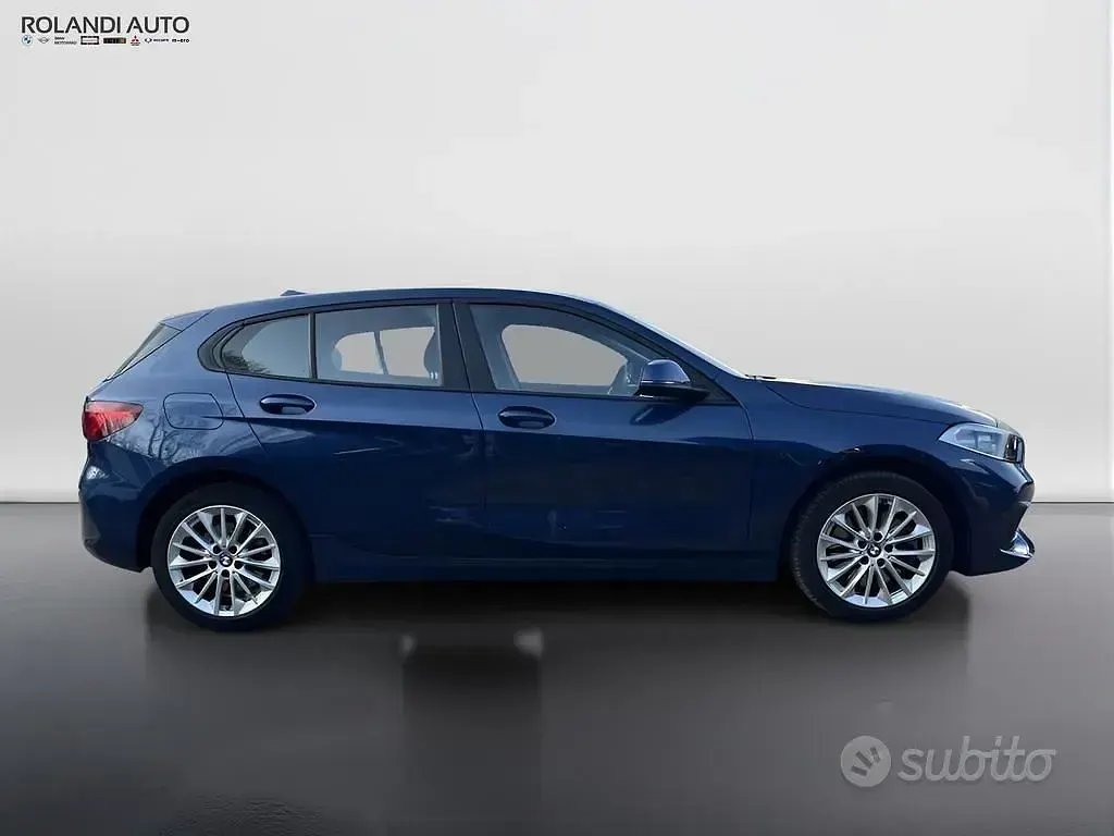 Usata BMW 120 Advantage 190 CV (139 kW) 2022 Blu Utilitaria