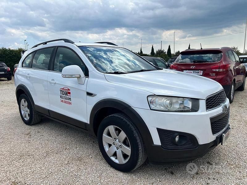 Usata 2014 Chevrolet Captiva SUV | 6500 € (Buon prezzo) - Immagine 1/4