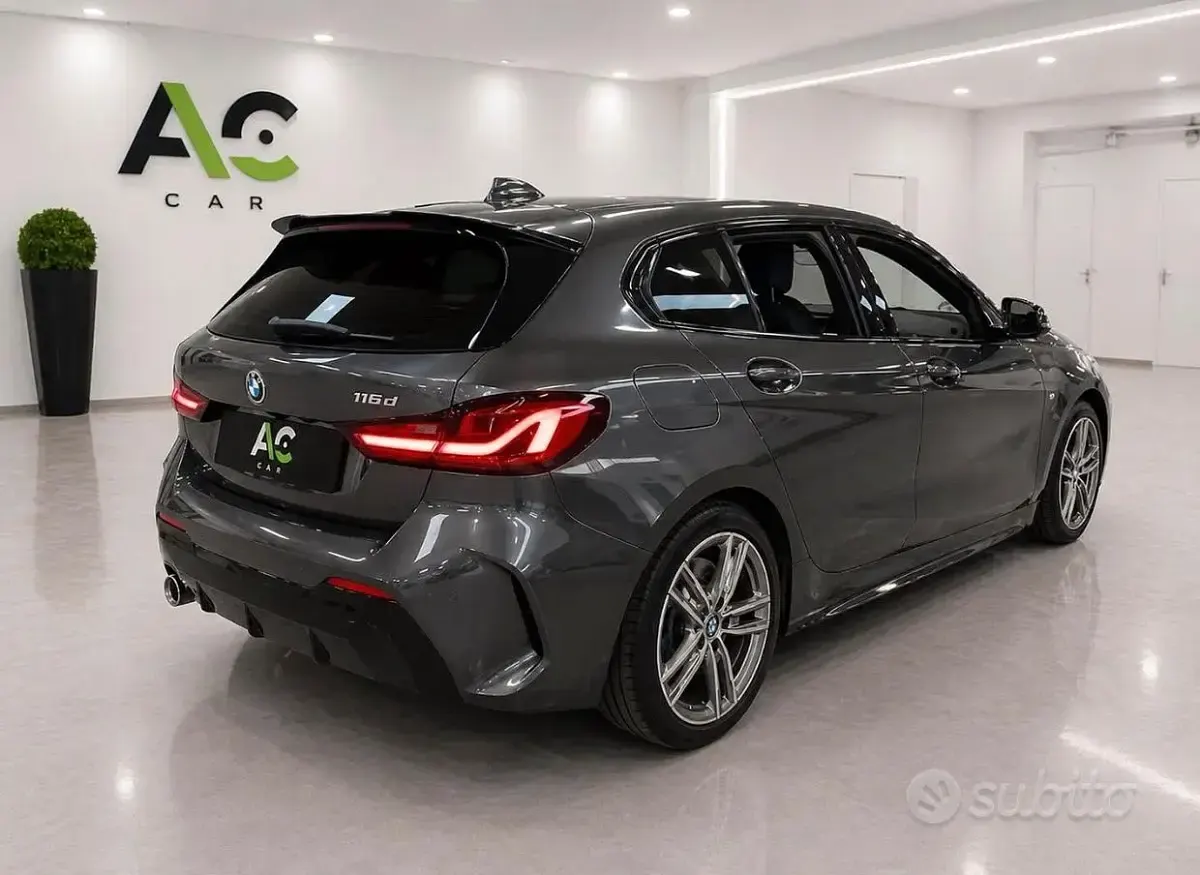 Usata BMW 116 M Sport 116 CV (85 kW) 2020 Grigio Utilitaria