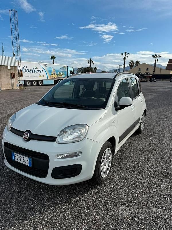 Usata Fiat Panda 69 CV (50 kW) 2015 Berlina