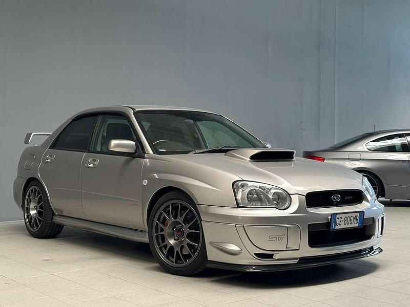 Usata Subaru Impreza 320 CV (235 kW) 2004 Grigio Berlina