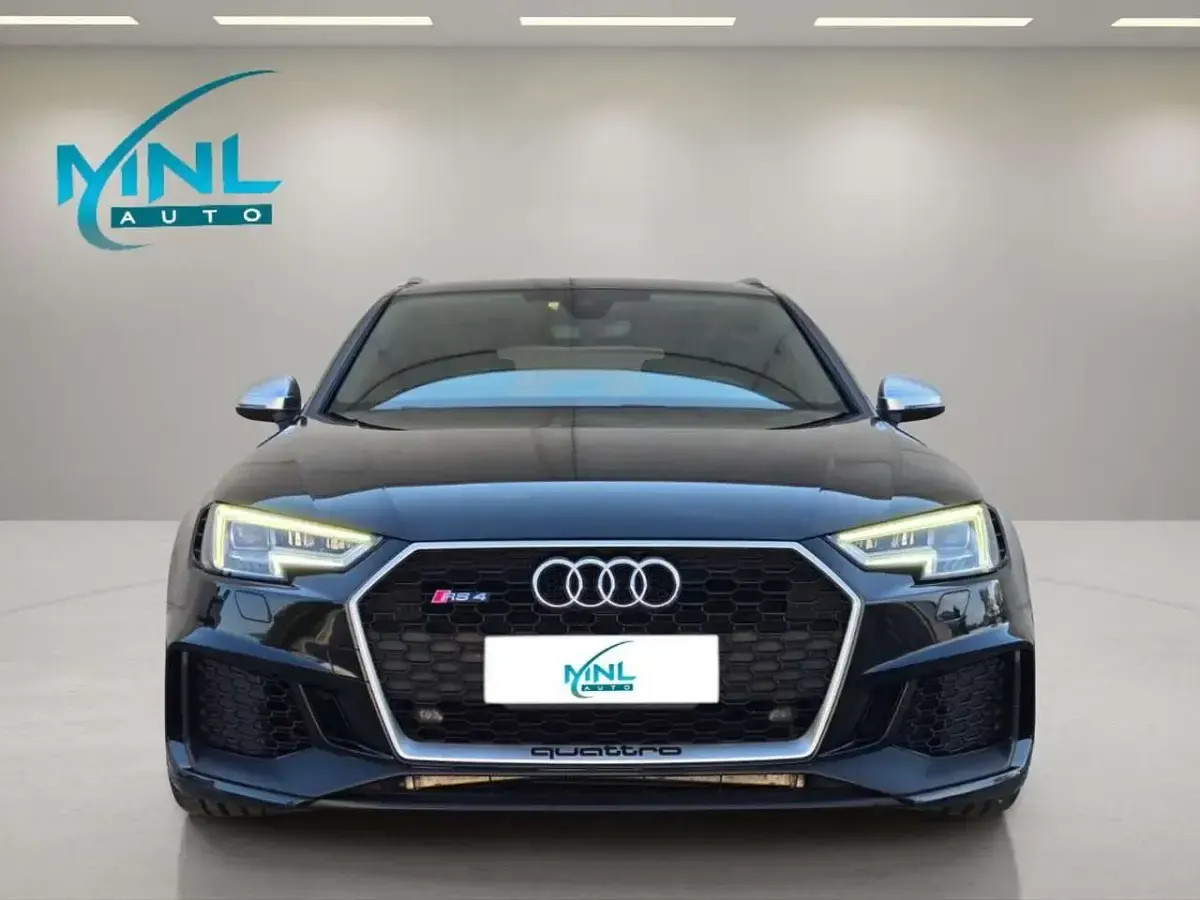 Usata Audi RS4 Ambiente 450 CV (330 kW) 2018 Nero Station wagon