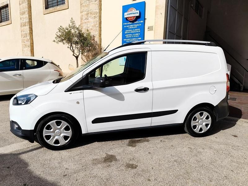 Usata Ford Transit 100 CV (73 kW) 2018 Bianco Furgone