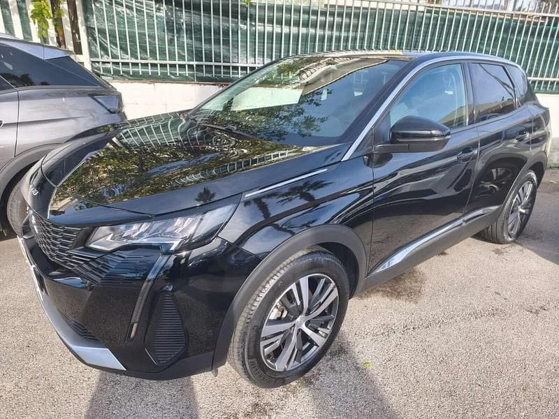 Usata Peugeot 3008 Allure 131 CV (96 kW) 2022 Nero SUV