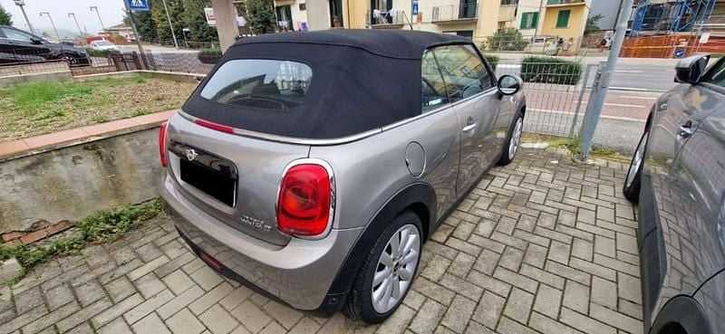 Usata Mini Cooper D Cabriolet 111 CV (81 kW) 2019 Cabrio