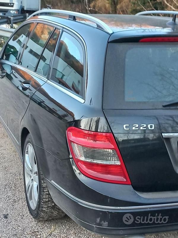 Usata Mercedes C220 2009 Nero Station wagon