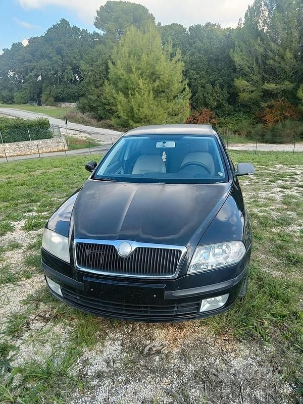 Nero Usata 2007 Skoda Octavia Berlina | 2000 € (Ottimo prezzo) - Immagine 1/4