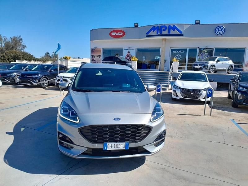 Usata Ford Kuga ST-Line 120 CV (88 kW) 2022 Grigio SUV