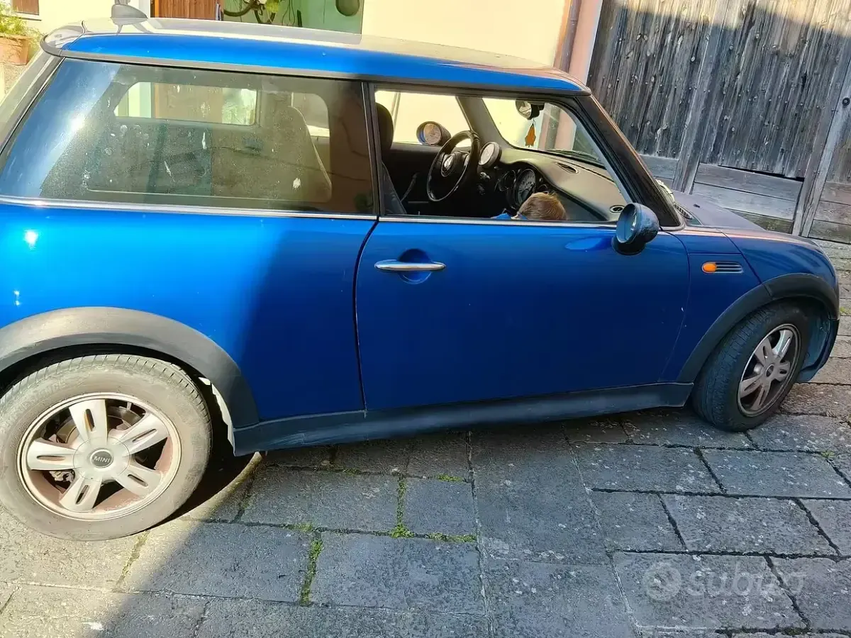 Usata Mini One D 88 CV (64 kW) 2006 Blu Utilitaria
