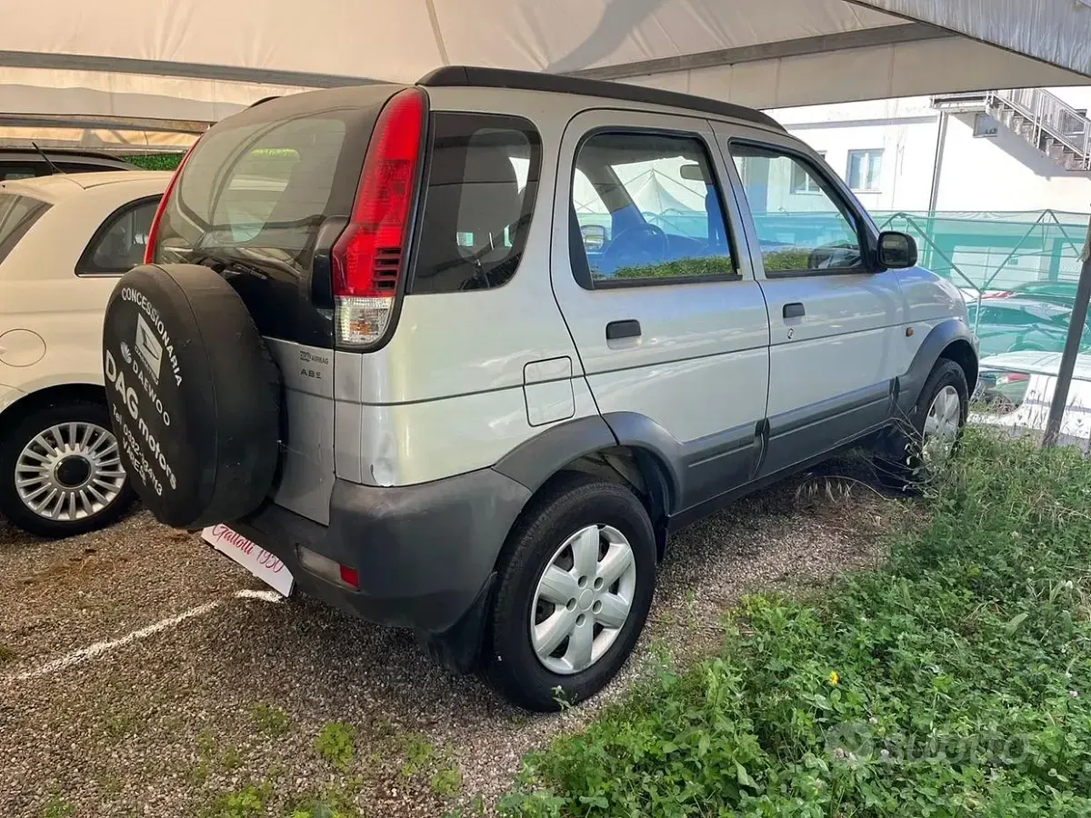 Usata Daihatsu Terios 86 CV (63 kW) 2003 SUV