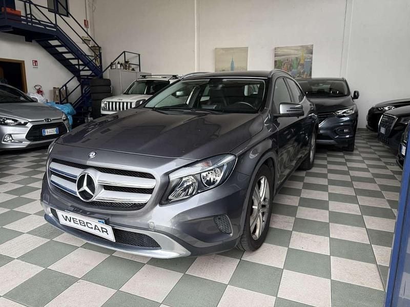Other Usata 2015 Mercedes GLA200 Premium SUV | 11.800 € (Super prezzo) - Immagine 1/4