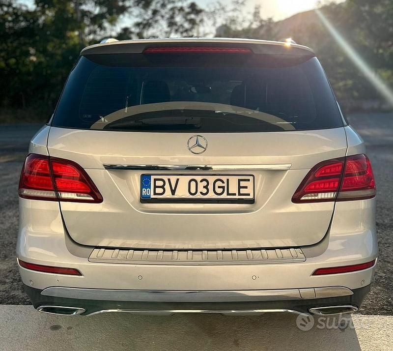 Usata Mercedes GLE250 Executive 204 CV (150 kW) 2016 Grigio SUV