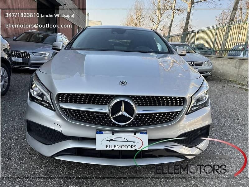 Usata Mercedes CLA200 Shooting Brake Premium 136 CV (100 kW) 2018 Argento Station wagon
