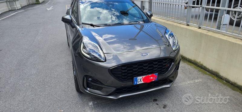 Usata Ford Puma 125 CV (91 kW) 2022 Grigio SUV