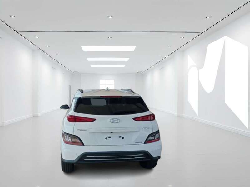 Usata Hyundai Kona 100 kW (136 CV) 2023 Bianco SUV
