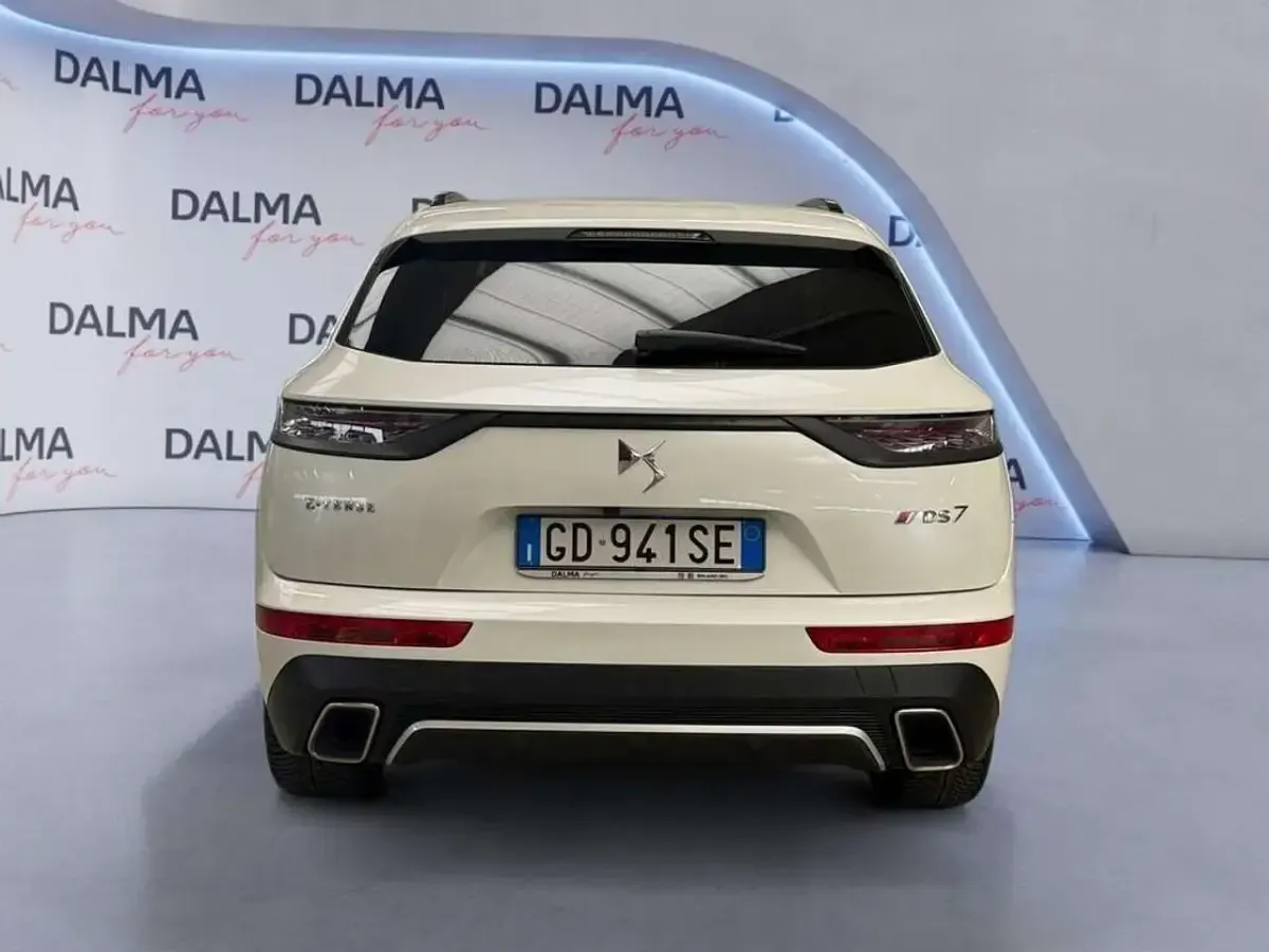 Usata DS Automobiles DS7 Crossback Performance Line Plus 224 CV (164 kW) 2021 Bianco perla perlato SUV