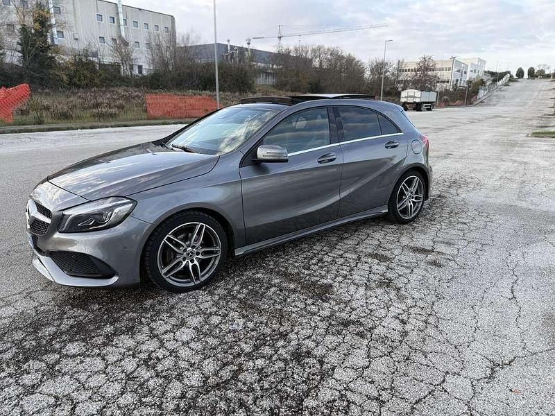 Usata Mercedes A200 Premium 136 CV (100 kW) 2018 Berlina