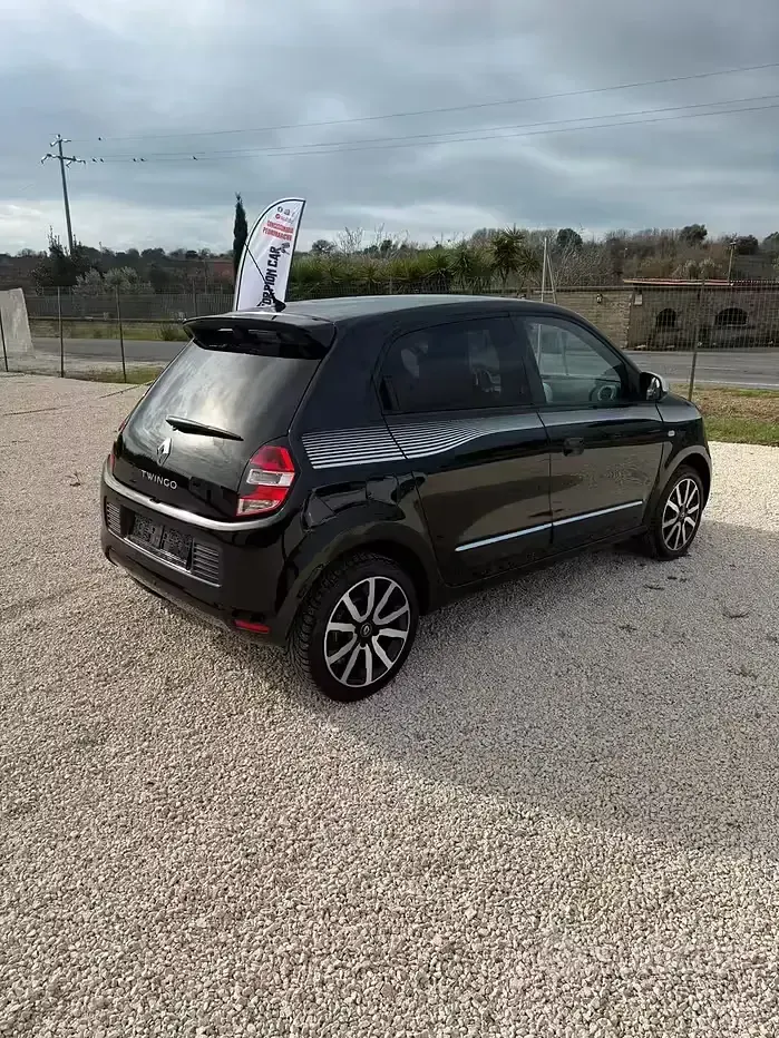 Usata Renault Twingo 69 CV (50 kW) 2019 Nero Utilitaria