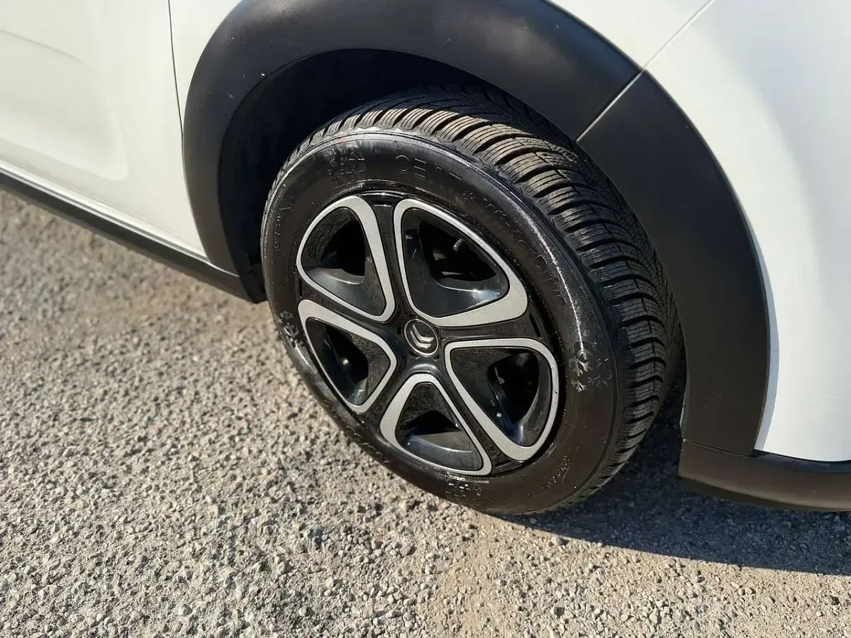 Usata Citroën C3 Feel 83 CV (61 kW) 2022 Bianco Utilitaria