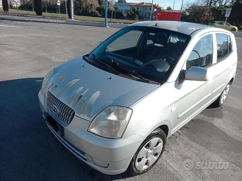 Grigio Usata 2007 Kia Picanto Due volumi | 1100 € (Super prezzo) - Immagine 1/4