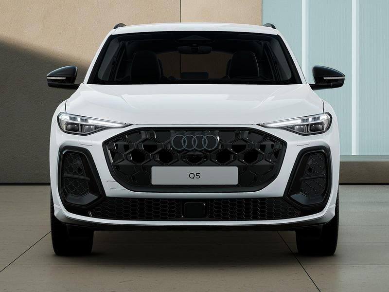 Nuova Audi Q5 S-Line 204 CV (150 kW) 2026 Bianco ghiacciaio metallizzato SUV