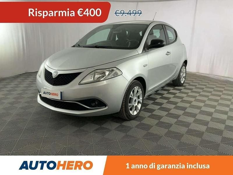 Grigio Usata 2016 Lancia Ypsilon Gold Due volumi | 9299 € (Buon prezzo) - Immagine 1/3